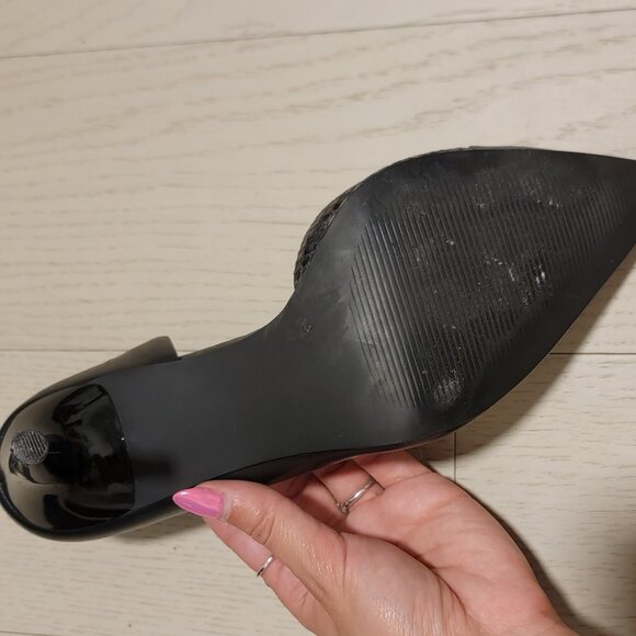 Eva & Zoe - Black Leather Pumps - Picture 3 of 3